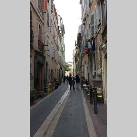 Chambre Au Coeur De Marseille Centre « Le Panier » Luaran gambar